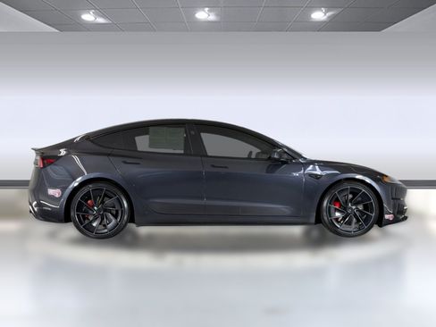 Used 2024 Tesla Model 3 Performance AWD/4WD image 8