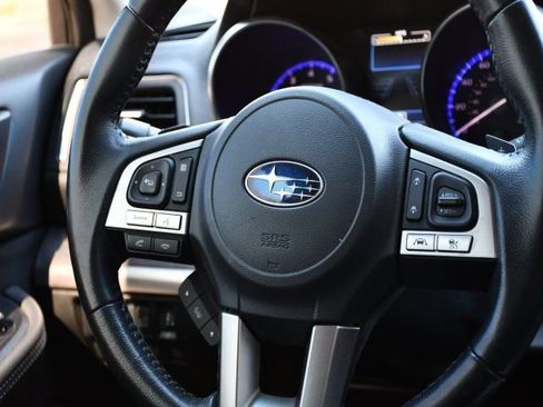 Used 2017 Subaru Outback 2.5i Limited image 18