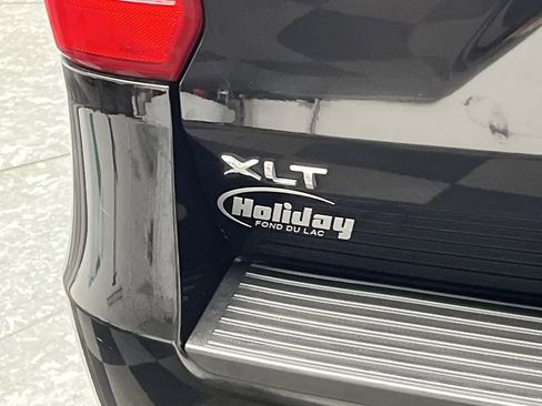 Used 2018 Ford Expedition Max XLT w/ Equipment Group 202A AWD/4WD image 37