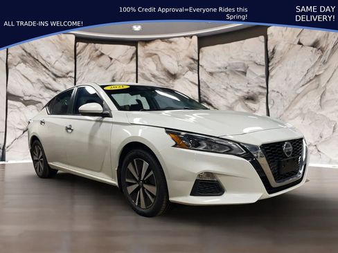 Used 2021 Nissan Altima 2.5 SV w/ SV Premium Package image 37