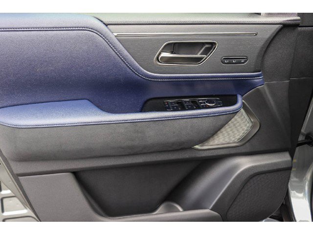 New 2027 INFINITI QX80 Sensory AWD/4WD image 23