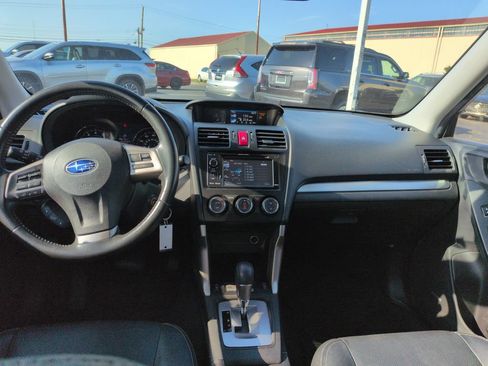 Used 2014 Subaru Forester 2.5i Touring AWD/4WD image 13