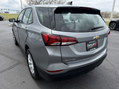 Used 2023 Chevrolet Equinox LS FWD image 13