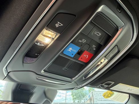 New 2026 Jeep Grand Cherokee Altitude AWD/4WD image 17