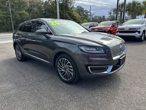 Used 2020 Lincoln Nautilus Reserve w/ Equipment Group 201A image 10