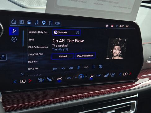 Certified 2026 Chevrolet Traverse RS FWD image 15