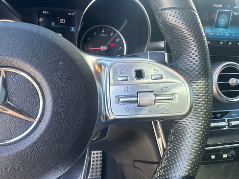 Used 2022 Mercedes-Benz GLC 300 image 18