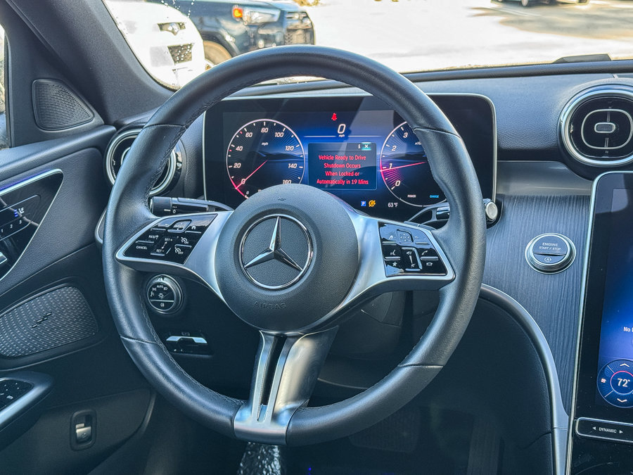 Used 2025 Mercedes-Benz C 300 Sedan image 15