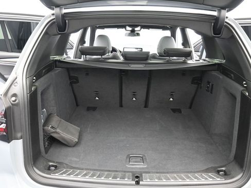 Used 2024 BMW X3 xDrive30i w/ Premium Package image 16