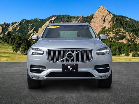 Used 2016 Volvo XC90 T6 Inscription w/ Vision Package AWD/4WD image 2