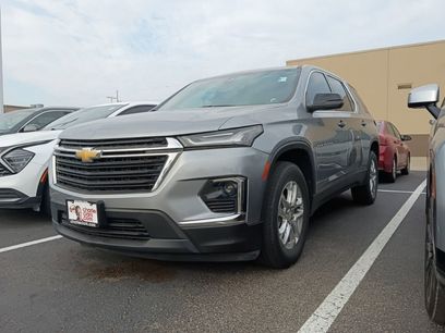 Used 2023 Chevrolet Traverse LS