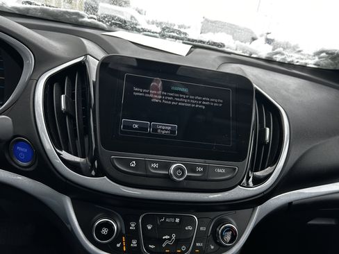 Used 2016 Chevrolet Volt LT w/ Comfort Package FWD image 15