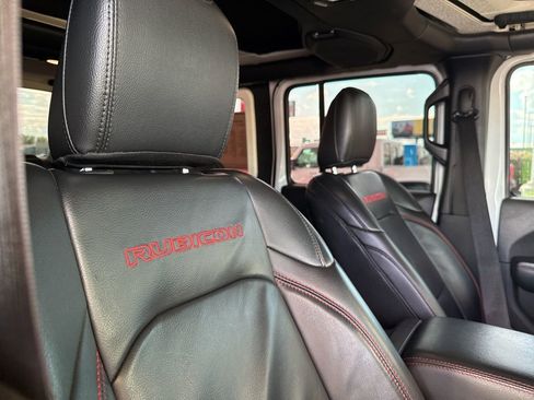Used 2018 Jeep Wrangler Unlimited Rubicon image 29