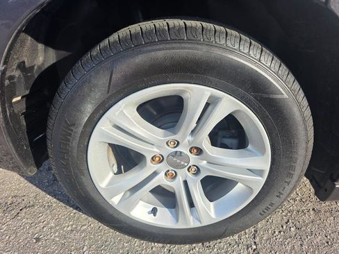 Used 2013 Dodge Charger SE image 18