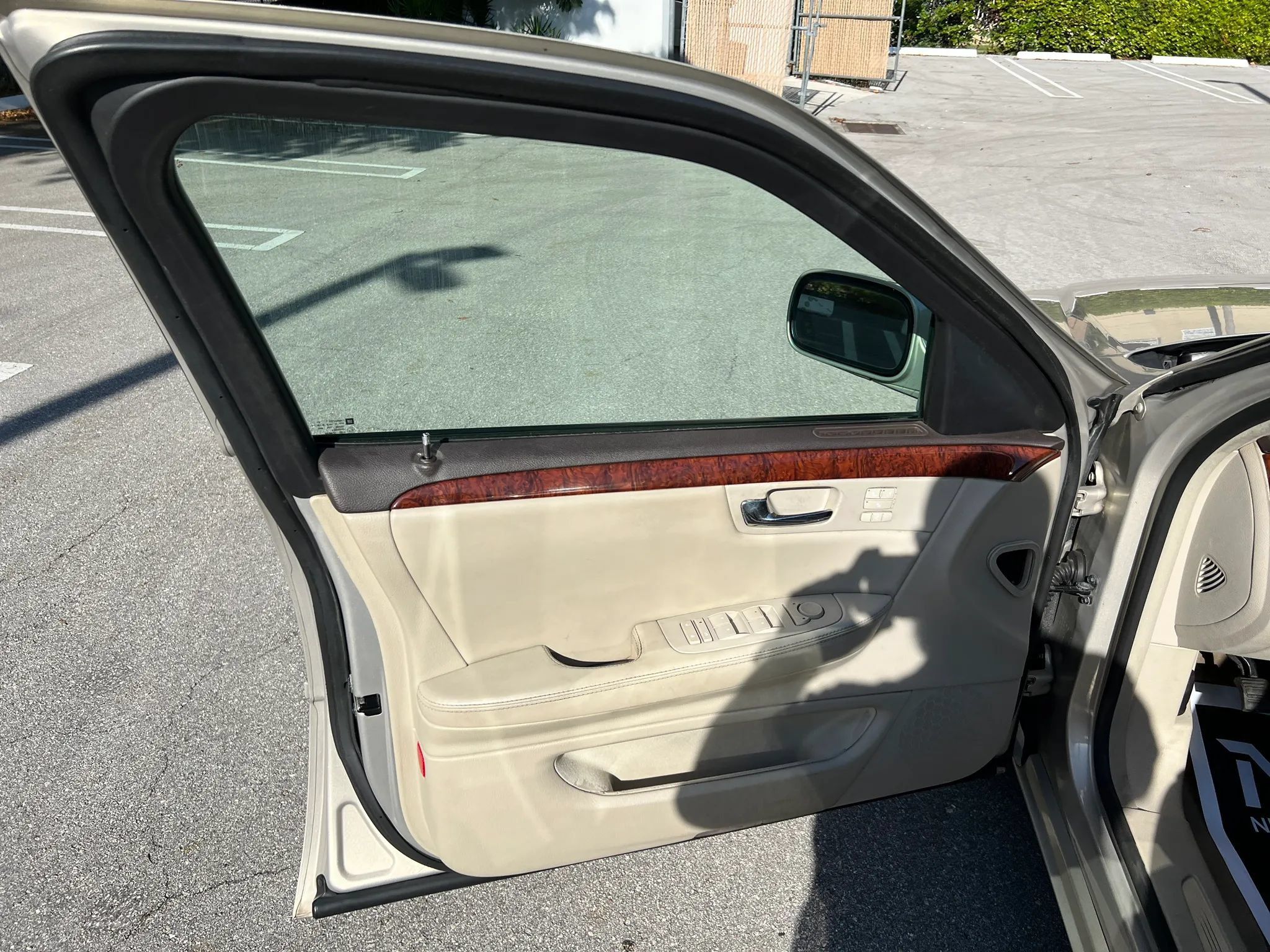 Used 2007 Cadillac DTS Luxury I FWD image 9