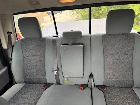 Used 2019 RAM 1500 Big Horn AWD/4WD image 13
