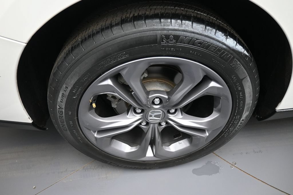 Certified 2023 Honda Accord EX image 12