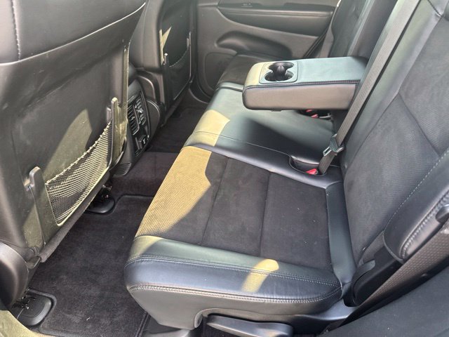 Used 2019 Jeep Grand Cherokee Altitude AWD/4WD image 12