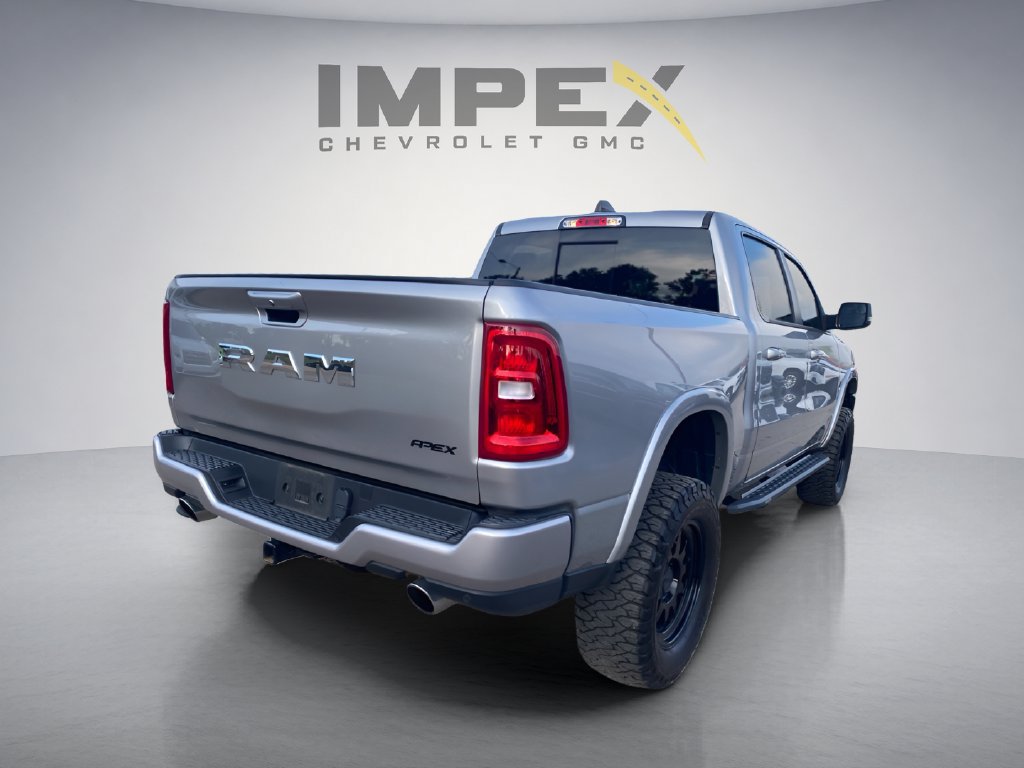 Used 2025 RAM 1500 Big Horn AWD/4WD image 5