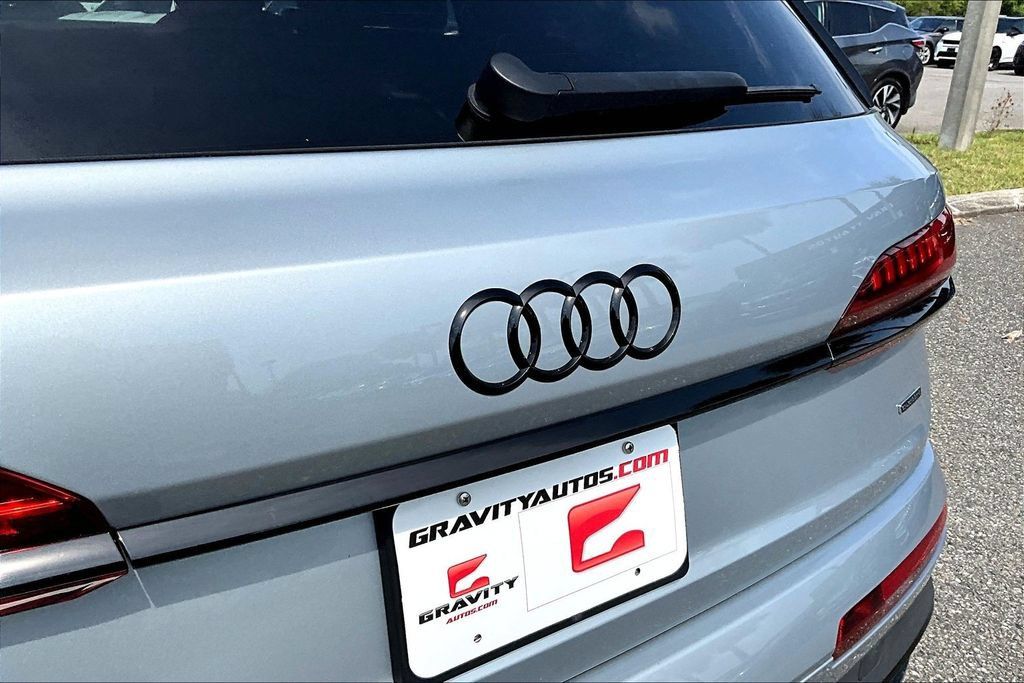 Used 2023 Audi Q7 2.0T Premium Plus w/ Premium Plus Package AWD/4WD image 24