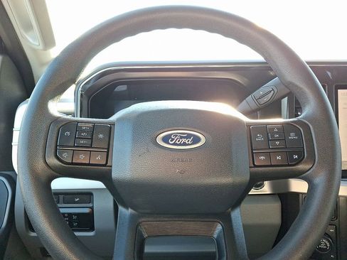 Certified 2024 Ford F350 XLT w/ Black Appearance Package image 18