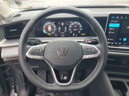 New 2026 Volkswagen Tiguan S image 16