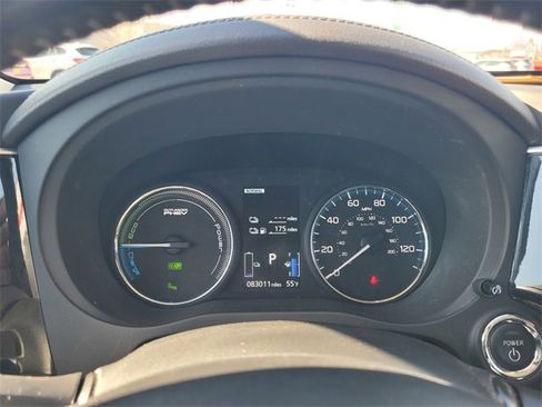 Used 2018 Mitsubishi Outlander SEL image 29