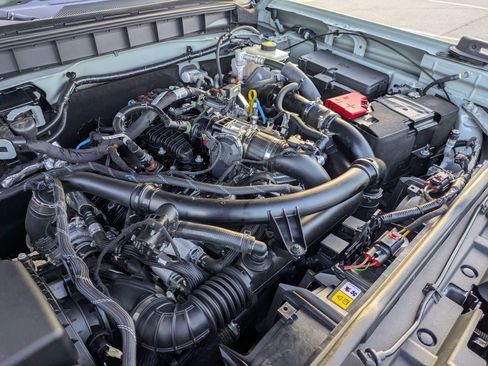 Certified 2022 Ford Bronco Badlands AWD/4WD image 43