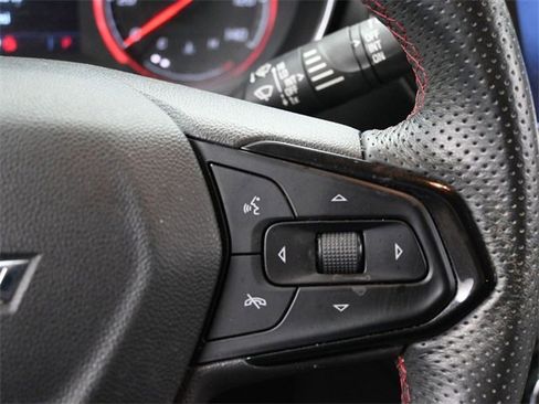 Used 2021 Chevrolet TrailBlazer RS w/ Technology Package image 21