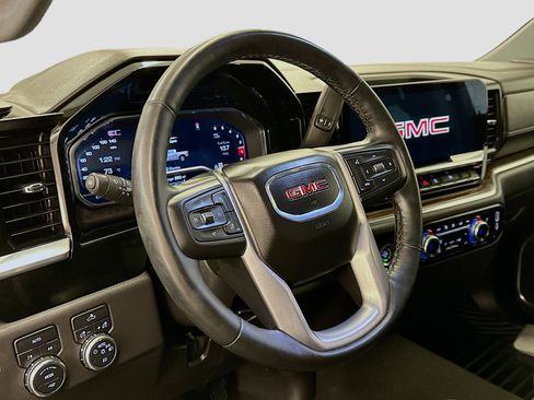 Used 2024 GMC Sierra 1500 Elevation image 18
