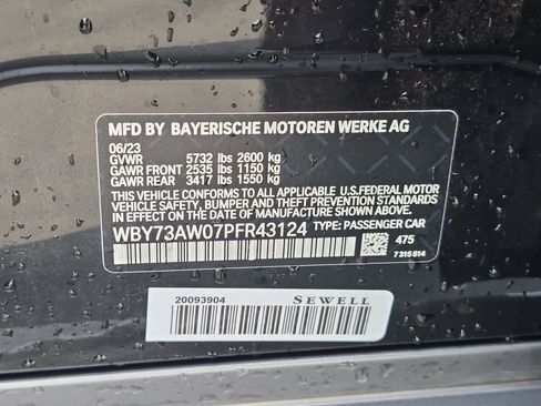 Used 2023 BMW i4 eDrive40 RWD image 32