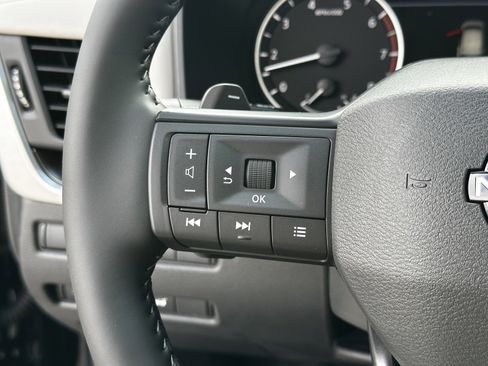 New 2026 Nissan Rogue SV image 27