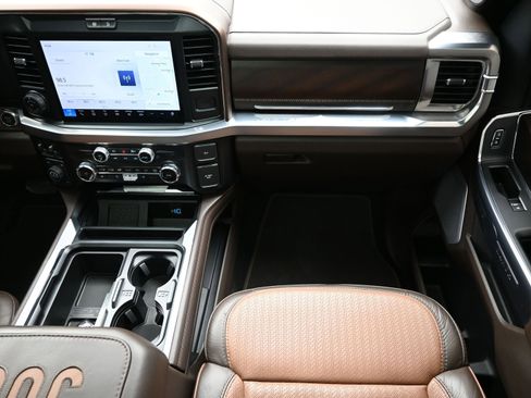 Used 2025 Ford F250 King Ranch w/ Tremor Off-Road Package image 41