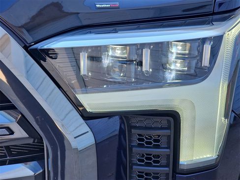 Used 2023 Toyota Tundra Platinum image 36