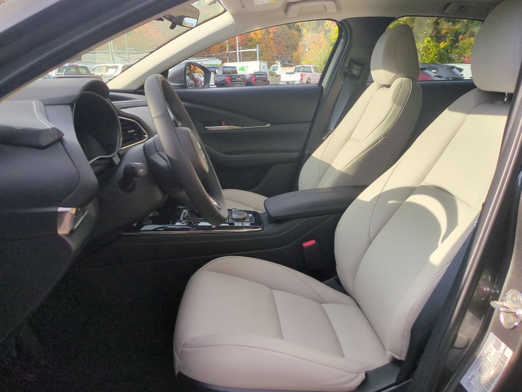 Certified 2025 MAZDA CX-30 AWD 2.5 S w/ Preferred Package image 23