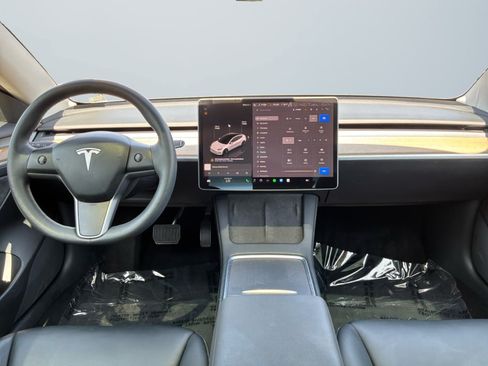 Used 2023 Tesla Model 3 Standard Range RWD image 10