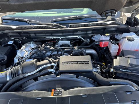 New 2026 GMC Sierra 2500 Denali w/ Denali Reserve Package image 8