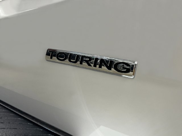New 2027 Honda Odyssey Touring image 7