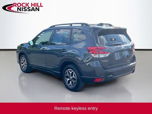 Used 2024 Subaru Forester Premium AWD/4WD image 5