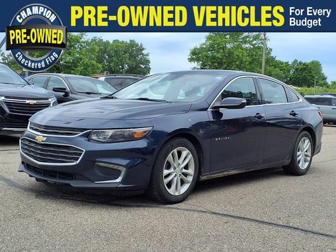 Used 2016 Chevrolet Malibu LT FWD image 1