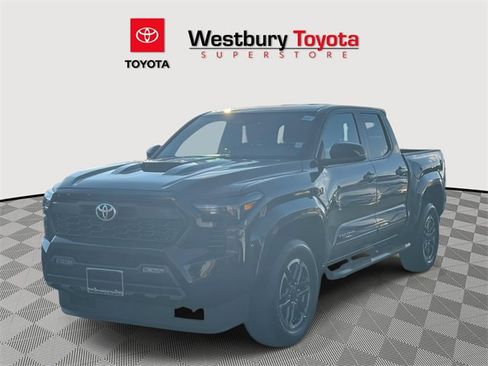 Used 2024 Toyota Tacoma TRD Sport image 5