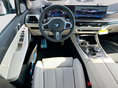 New 2026 BMW X5 M60i w/ Executive Package AWD/4WD image 17