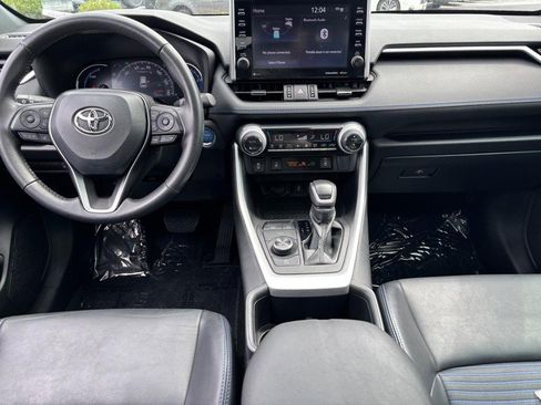 Used 2022 Toyota RAV4 XSE AWD/4WD image 11