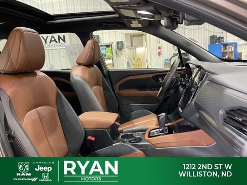 Used 2025 Subaru Forester Touring w/ Popular Package - Touring image 31