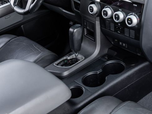 Used 2020 Toyota Sequoia SR5 image 31