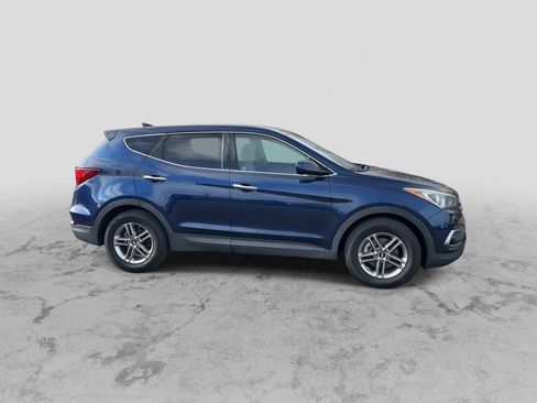 Used 2017 Hyundai Santa Fe Sport image 9