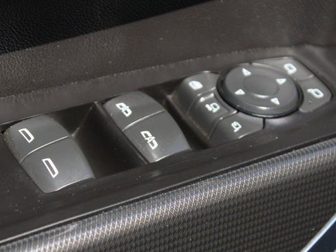 Used 2020 GMC Sierra 2500 AT4 w/ AT4 Premium Package image 15