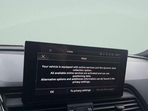 Used 2022 Audi Q5 2.0T Premium w/ Convenience Package image 25