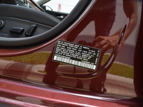 Used 2013 Volkswagen Passat TDI SEL Premium FWD image 81