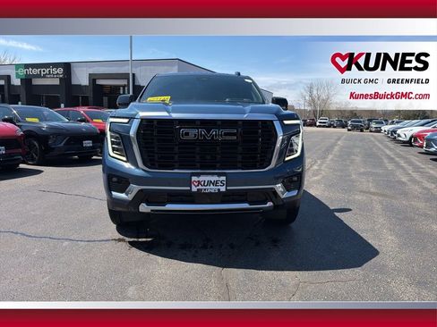 New 2026 GMC Yukon XL Denali w/ Denali Reserve Package image 12